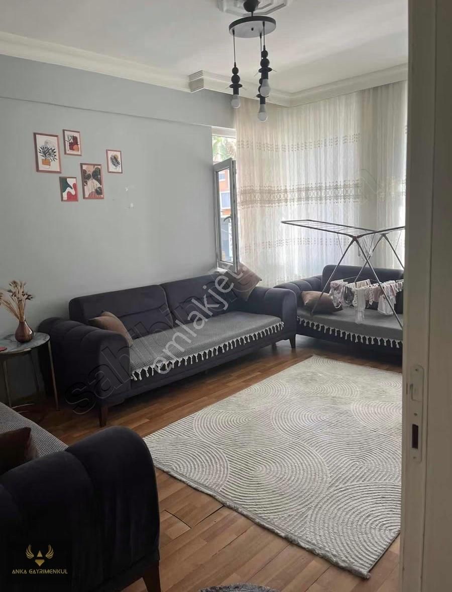 2 + 1 Satılık Daire Kiracısız