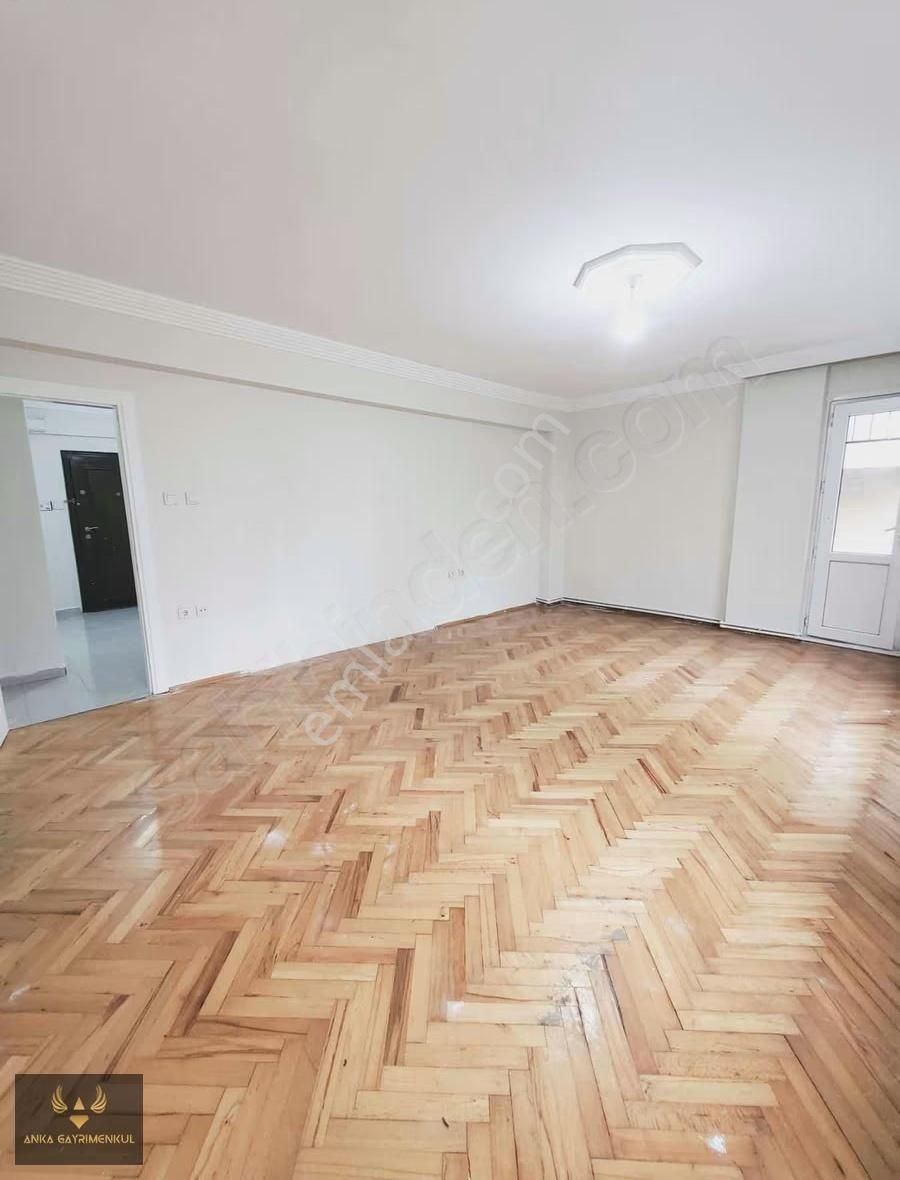 2 + 1 Satılık Daire Kiracısız - Görsel 2