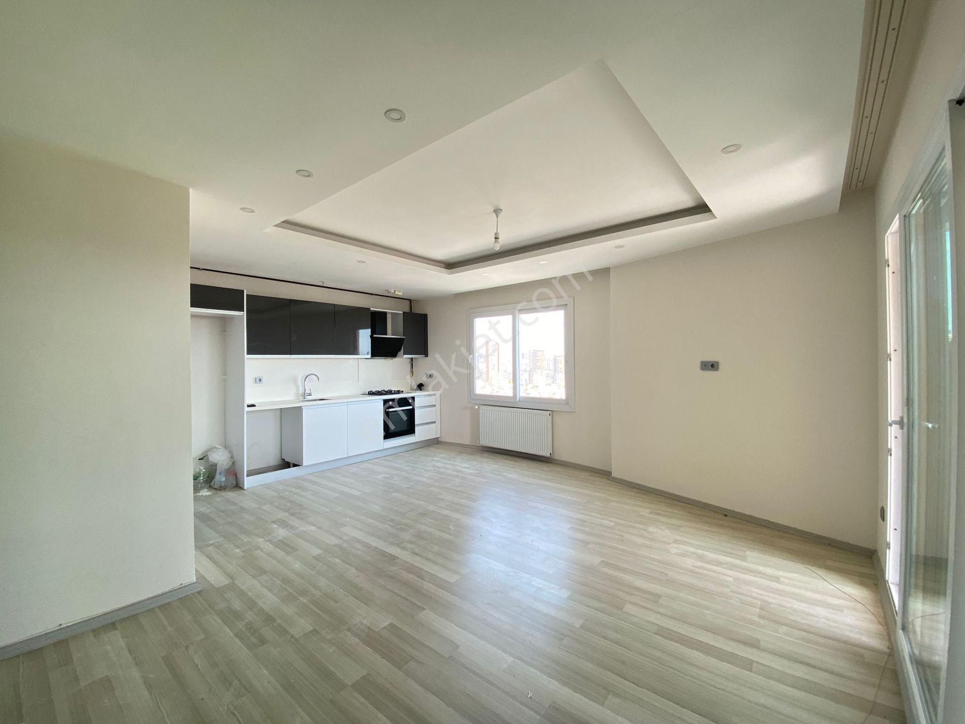 Han Emlak'tan Çiftlikköy Özdiker Corona Da 2+1 Satılık Daire - Görsel 2