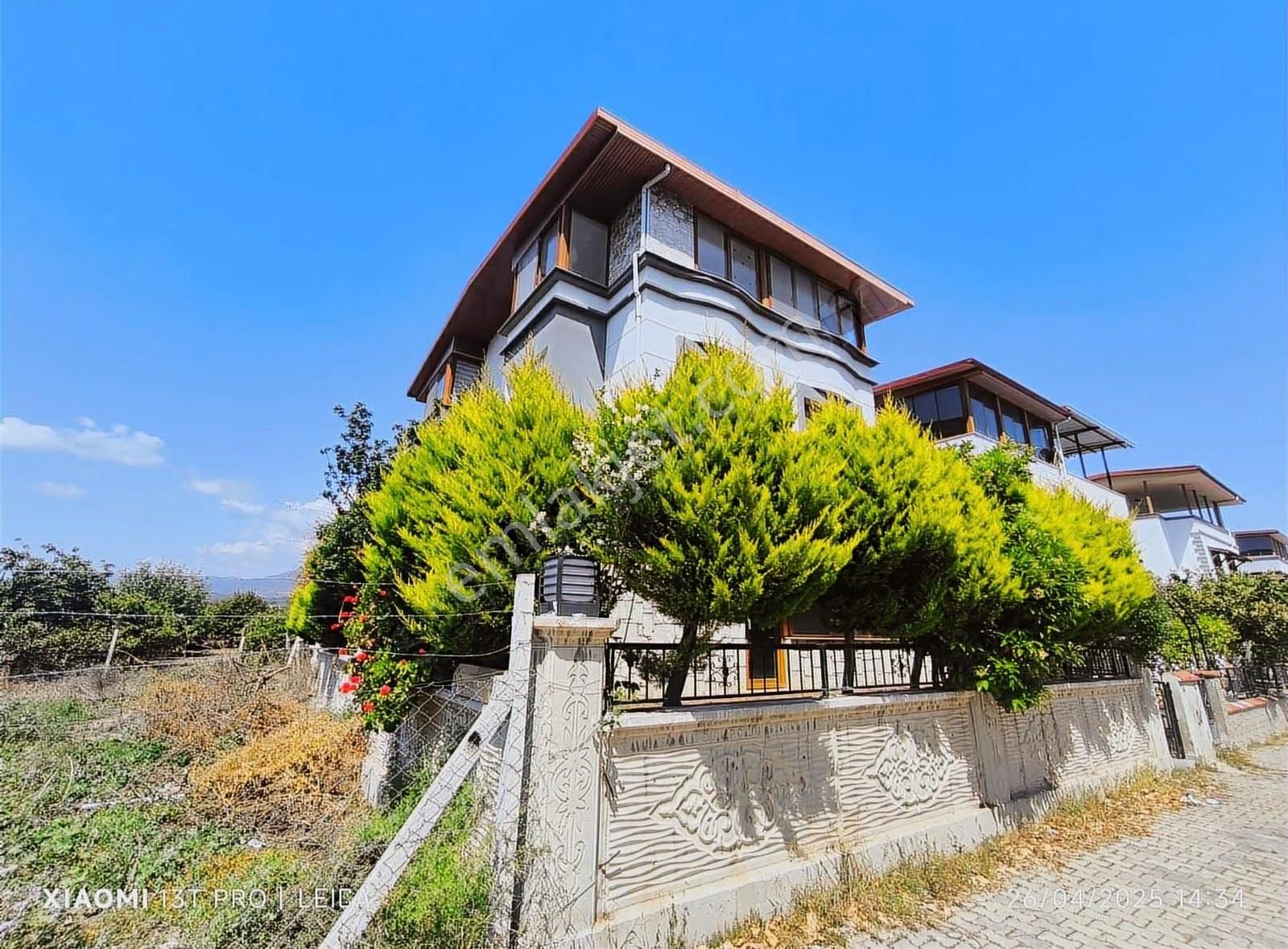 İzmir Seferihisar Ürkmez Merkez De Satılık 3+1 Villa - Görsel 22