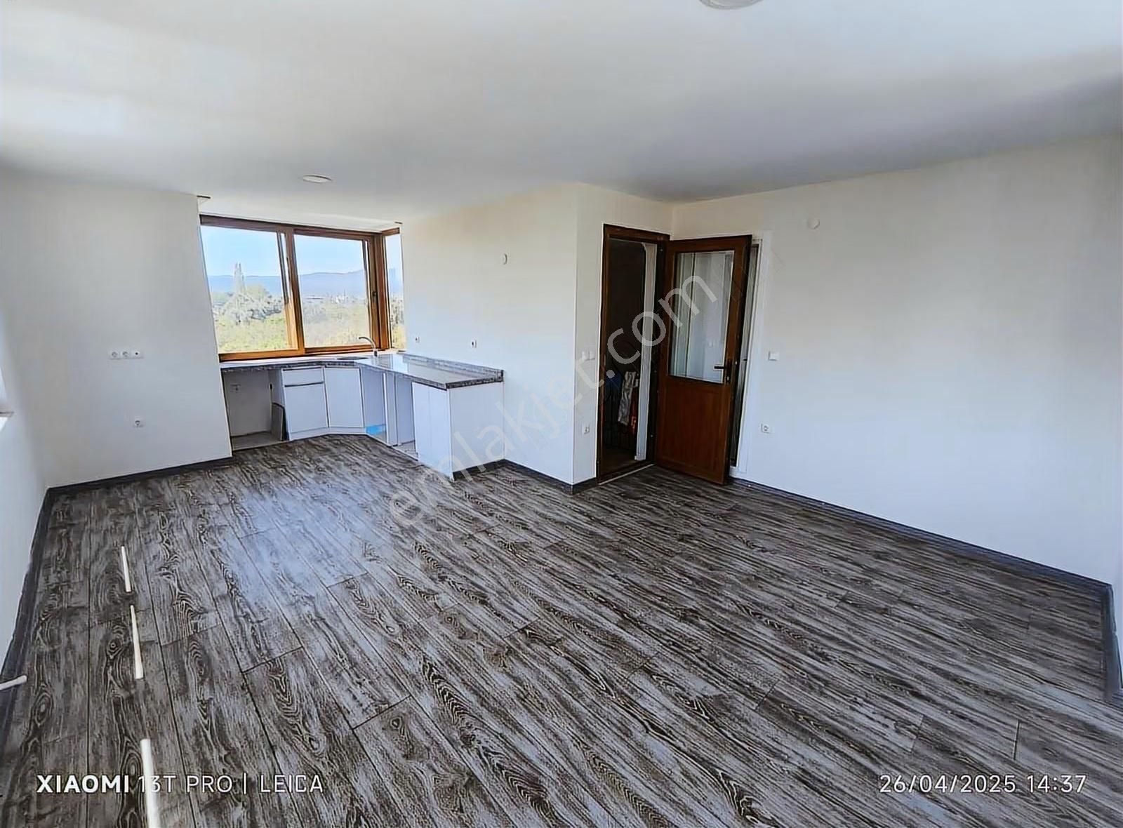 İzmir Seferihisar Ürkmez Merkez De Satılık 3+1 Villa - Görsel 24