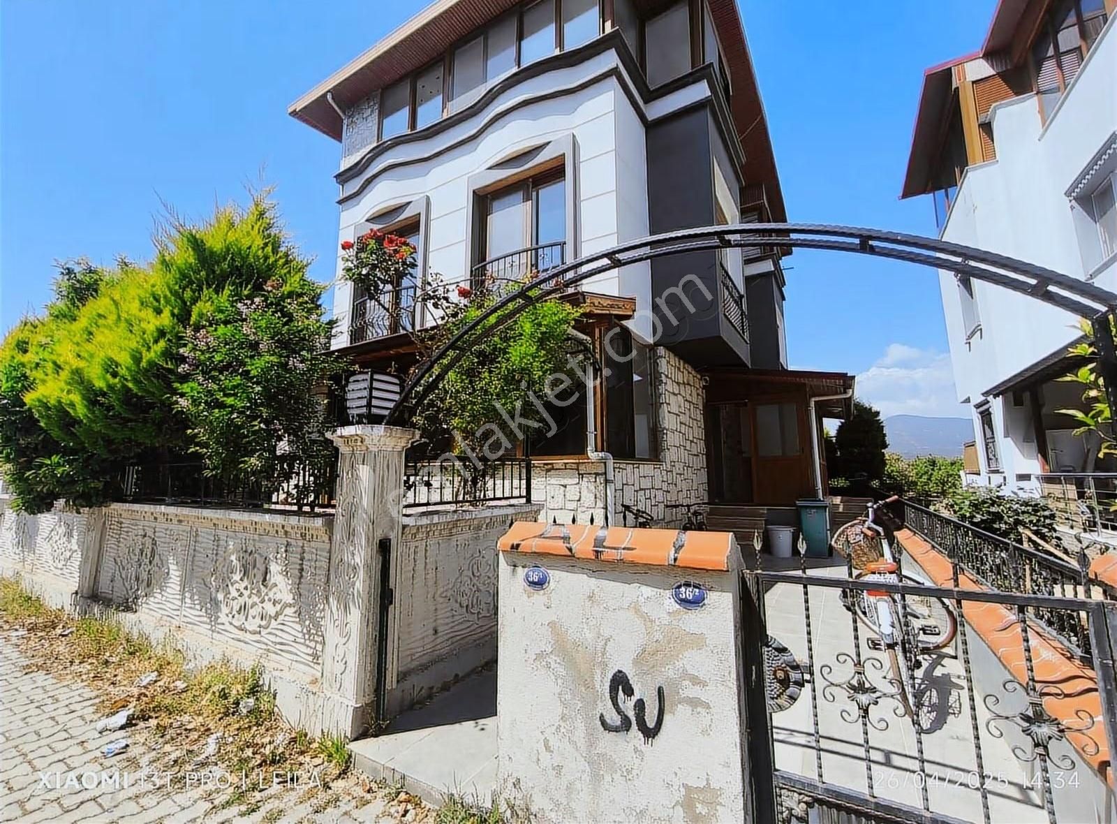 İzmir Seferihisar Ürkmez Merkez De Satılık 3+1 Villa - Görsel 29