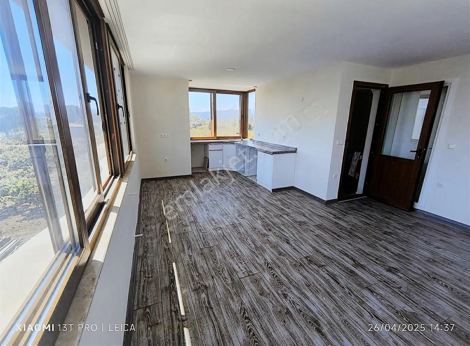 İzmir Seferihisar Ürkmez Merkez De Satılık 3+1 Villa - Görsel 30