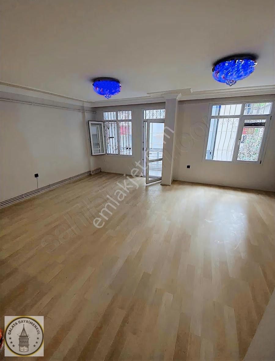 Atatürk Mahallesinde 3+1 Satılık Daire - Görsel 6