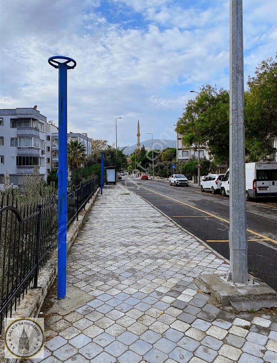 Yenikent Mahallesinde 3+1 Site İçerisinde Satılık Daire - Görsel 2