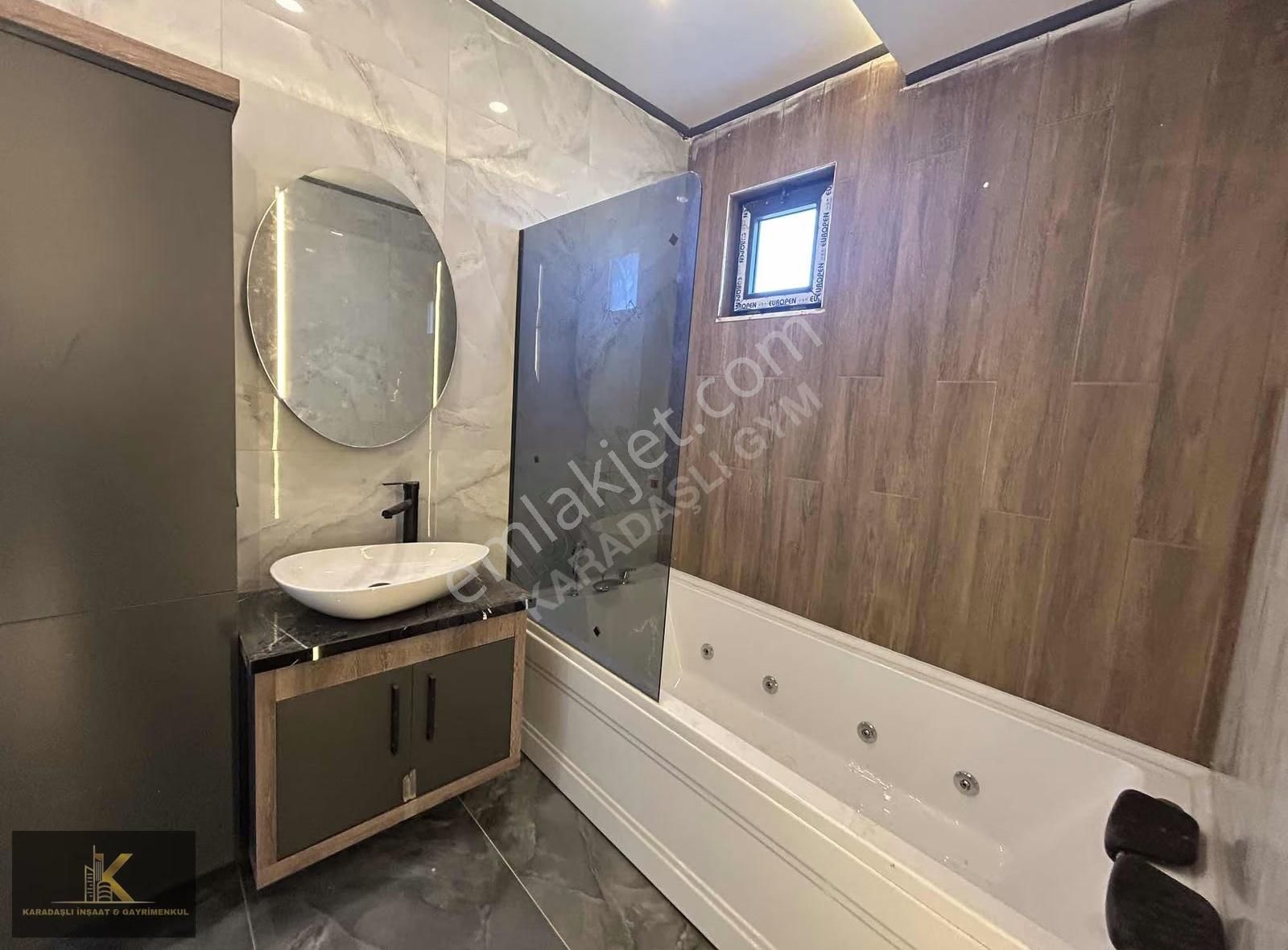 Döşemealtı Bahçeyakada 4+1 Müstakil Lüx Villa - Görsel 32