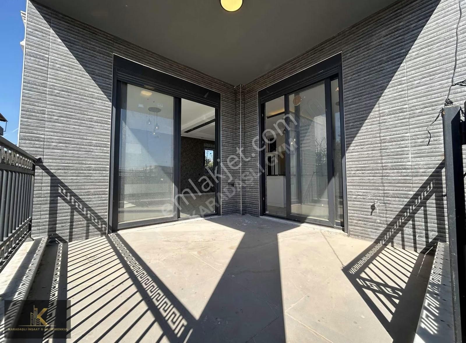 Döşemealtı Bahçeyakada 4+1 Müstakil Lüx Villa - Görsel 26