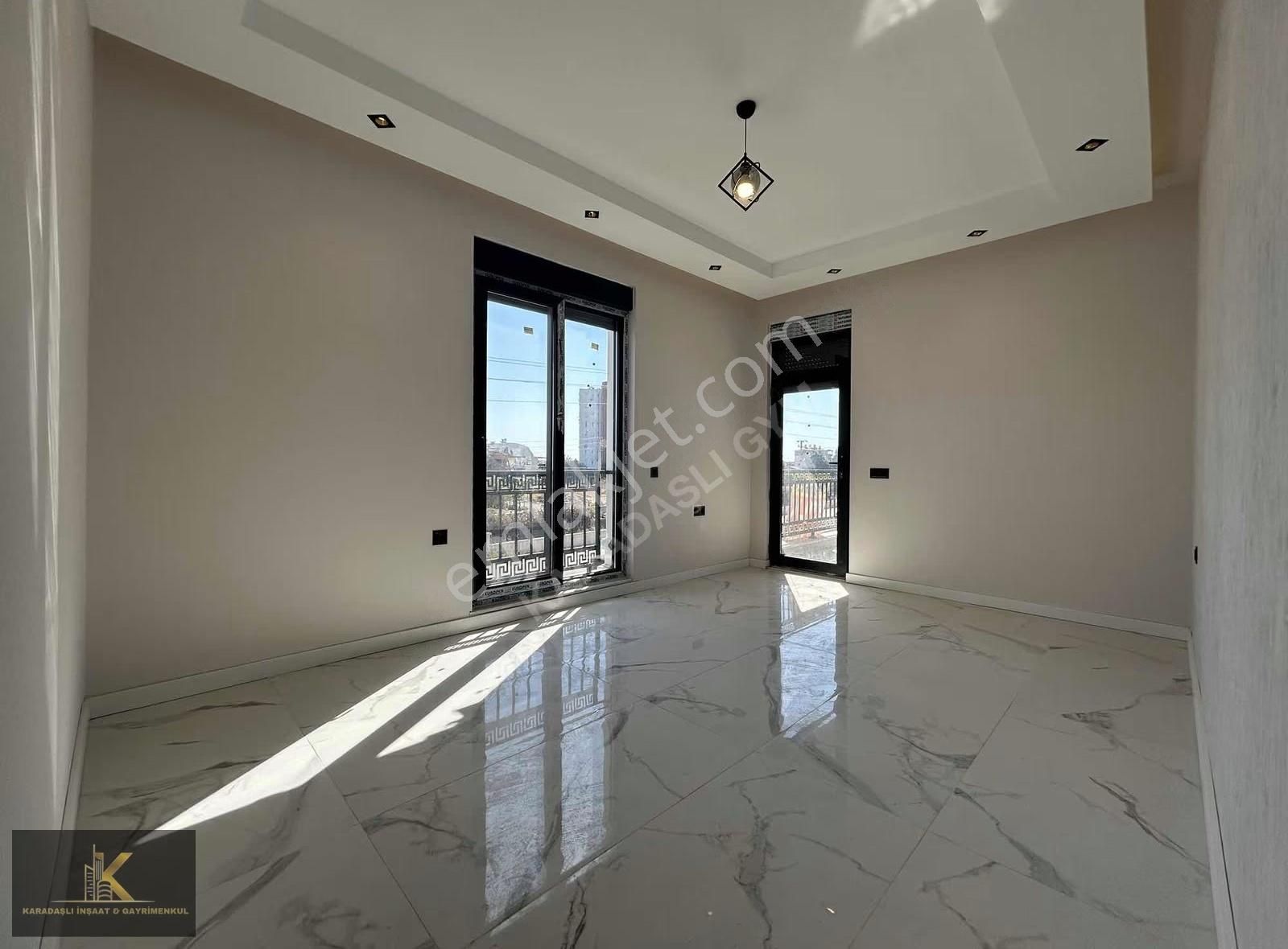 Döşemealtı Bahçeyakada 4+1 Müstakil Lüx Villa - Görsel 33