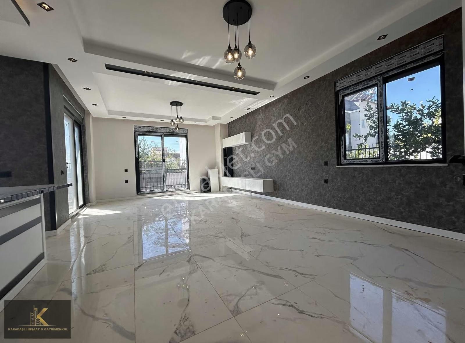 Döşemealtı Bahçeyakada 4+1 Müstakil Lüx Villa - Görsel 4