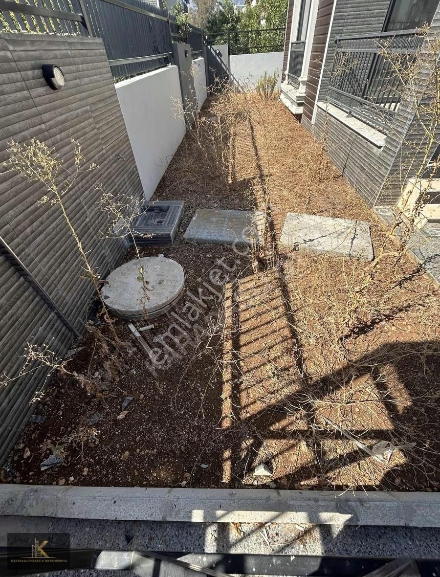 Döşemealtı Bahçeyakada 4+1 Müstakil Lüx Villa - Görsel 6