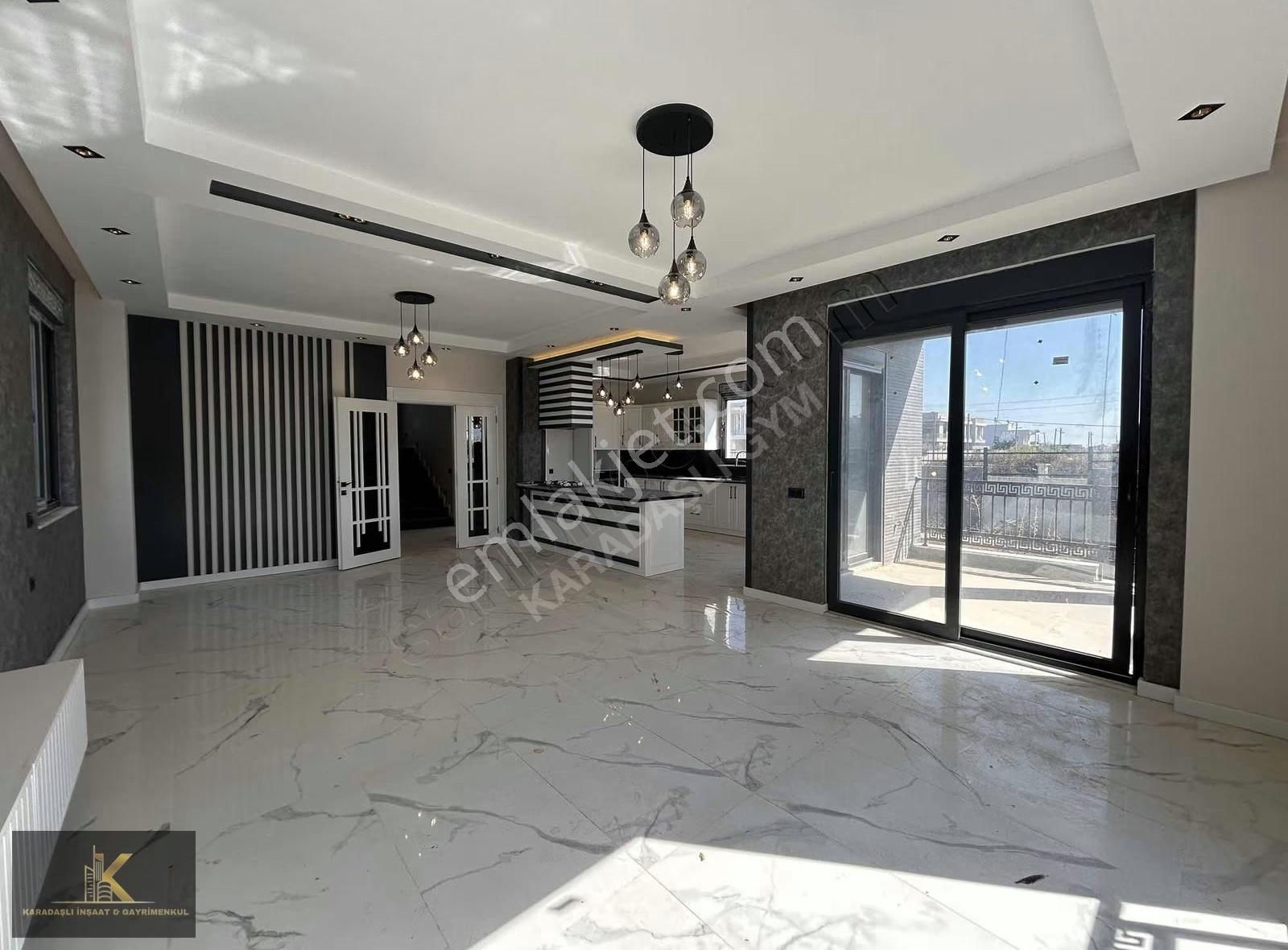 Döşemealtı Bahçeyakada 4+1 Müstakil Lüx Villa - Görsel 19