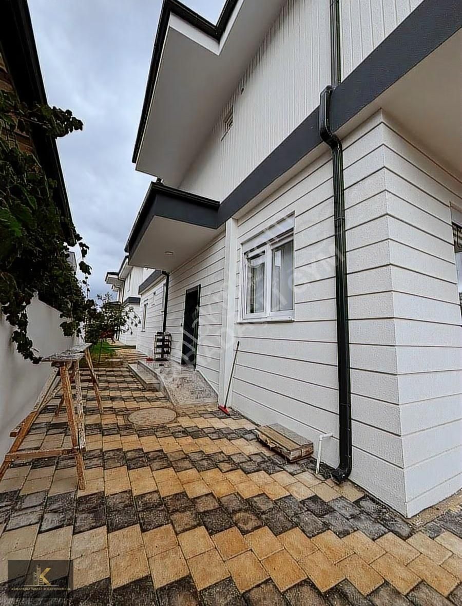 Altınkalede Yüksek Kredili 5+1 Lüxs Havuzlu Satılık Villa - Görsel 9