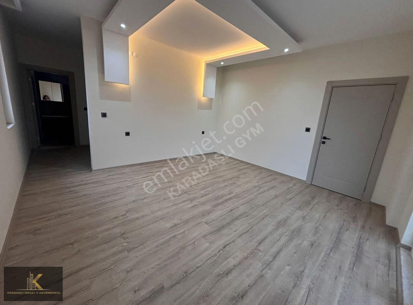 Altınkalede Yüksek Kredili 5+1 Lüxs Havuzlu Satılık Villa - Görsel 27