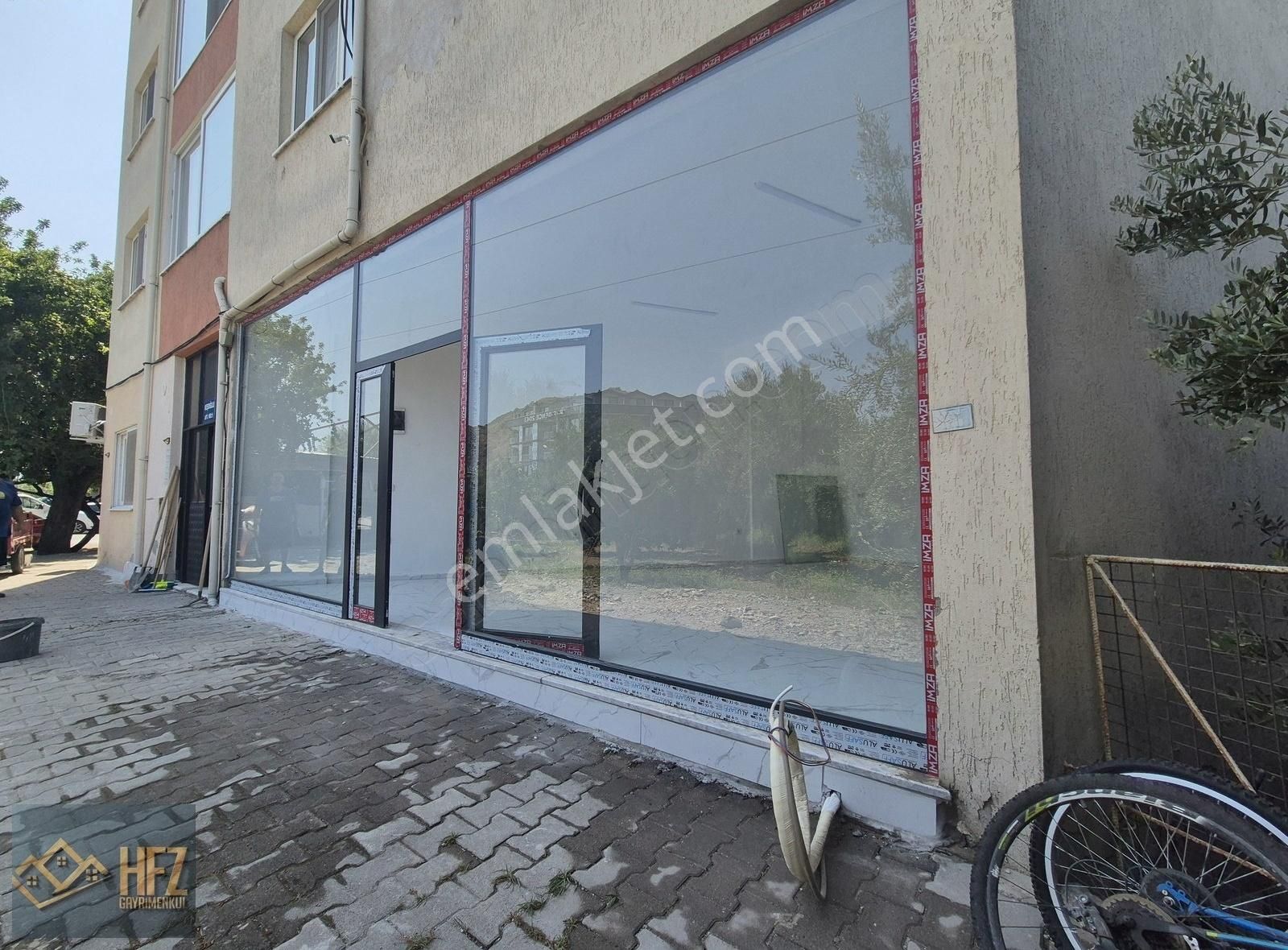 Hfz Gayrimenkul Den Beskese De Satılık 50 M2 Dükkan
