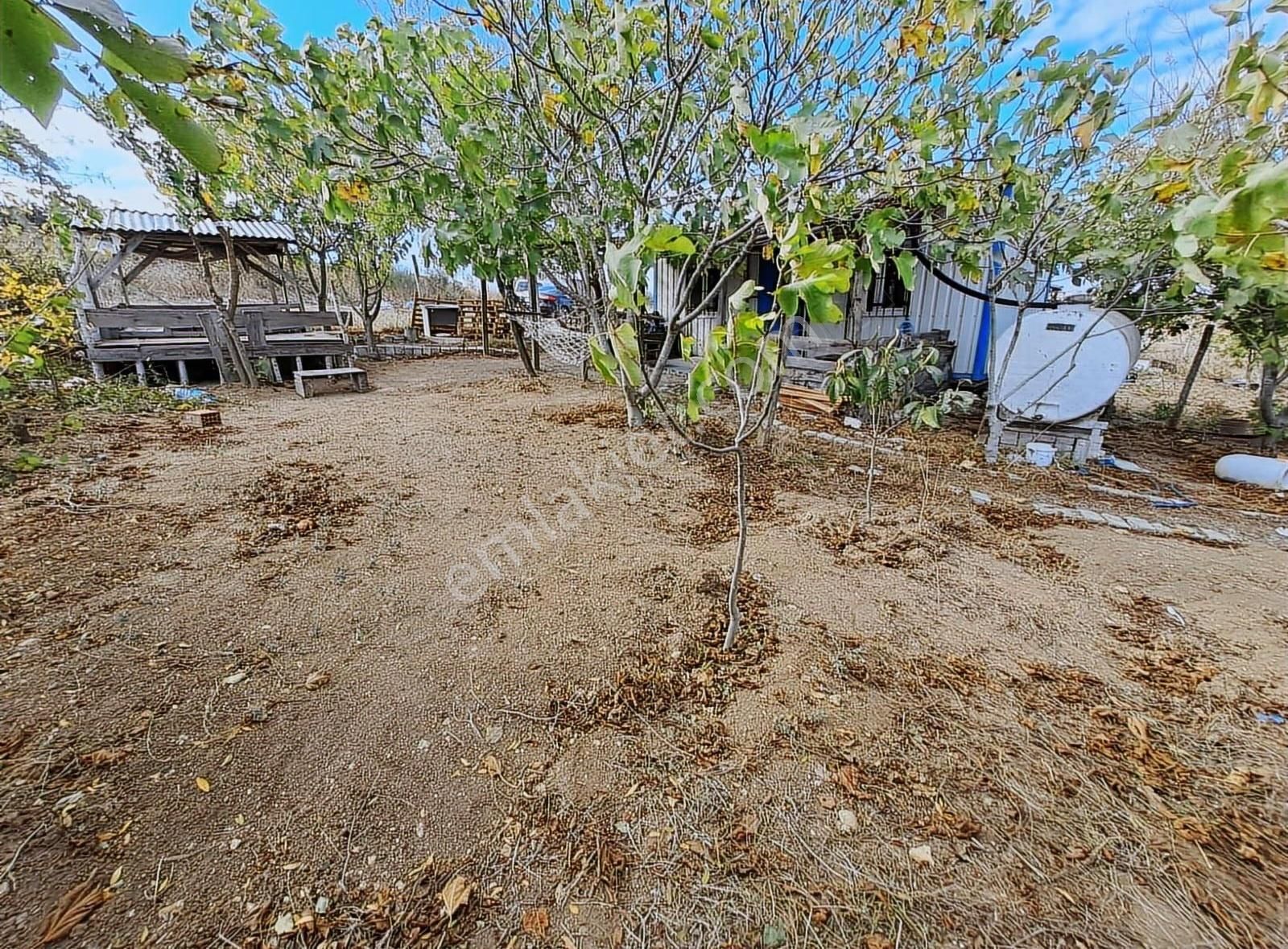 İnançtan Arnavutköy Haracciten Satılık Arsa - Görsel 2