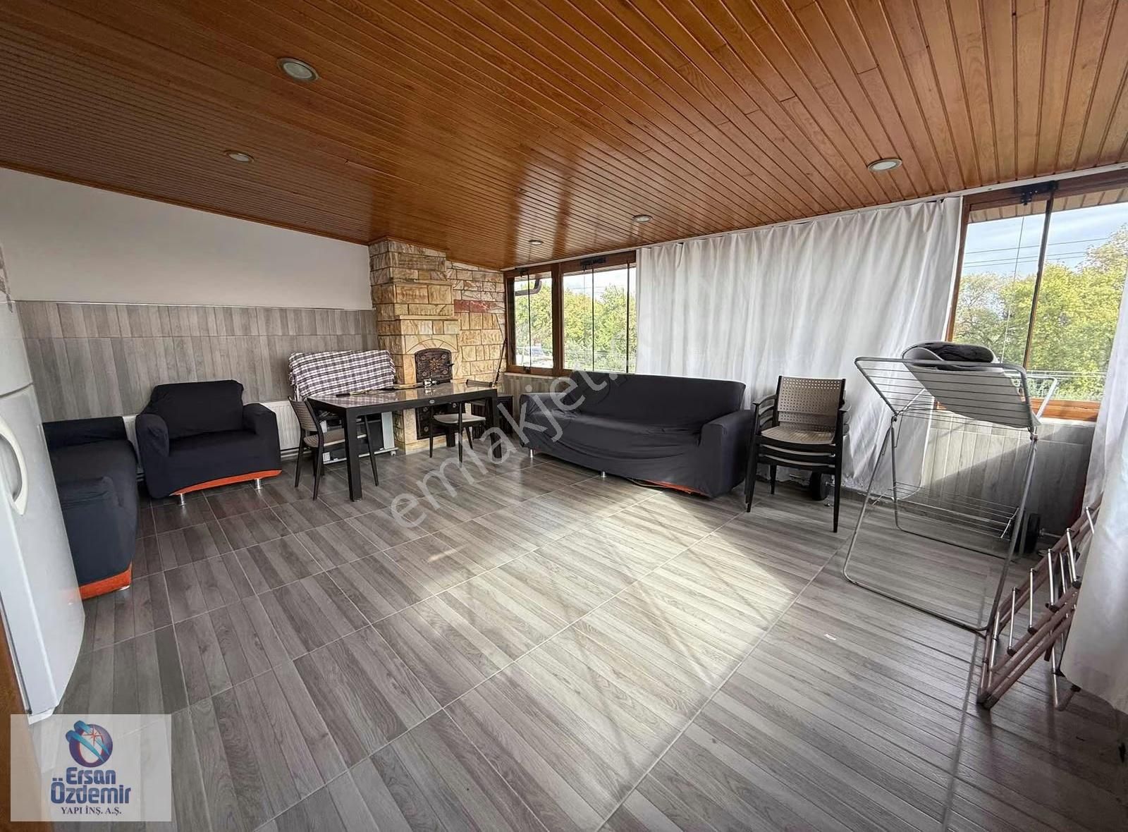 Ersan Özdemir İnşaat'tan Avcılar Fener'de Havuzlu Tripleks Villa - Görsel 15