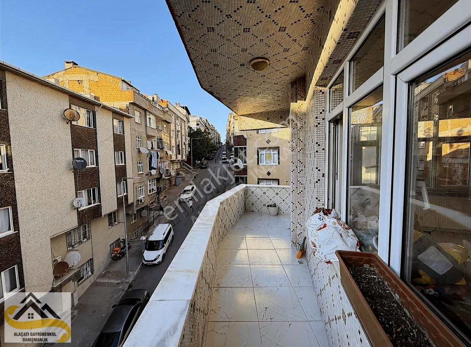 Alaçatı Dan Muazzam Büyüklükte 145 M2 3+1 Köşe Çift Cephe Daire - Görsel 13