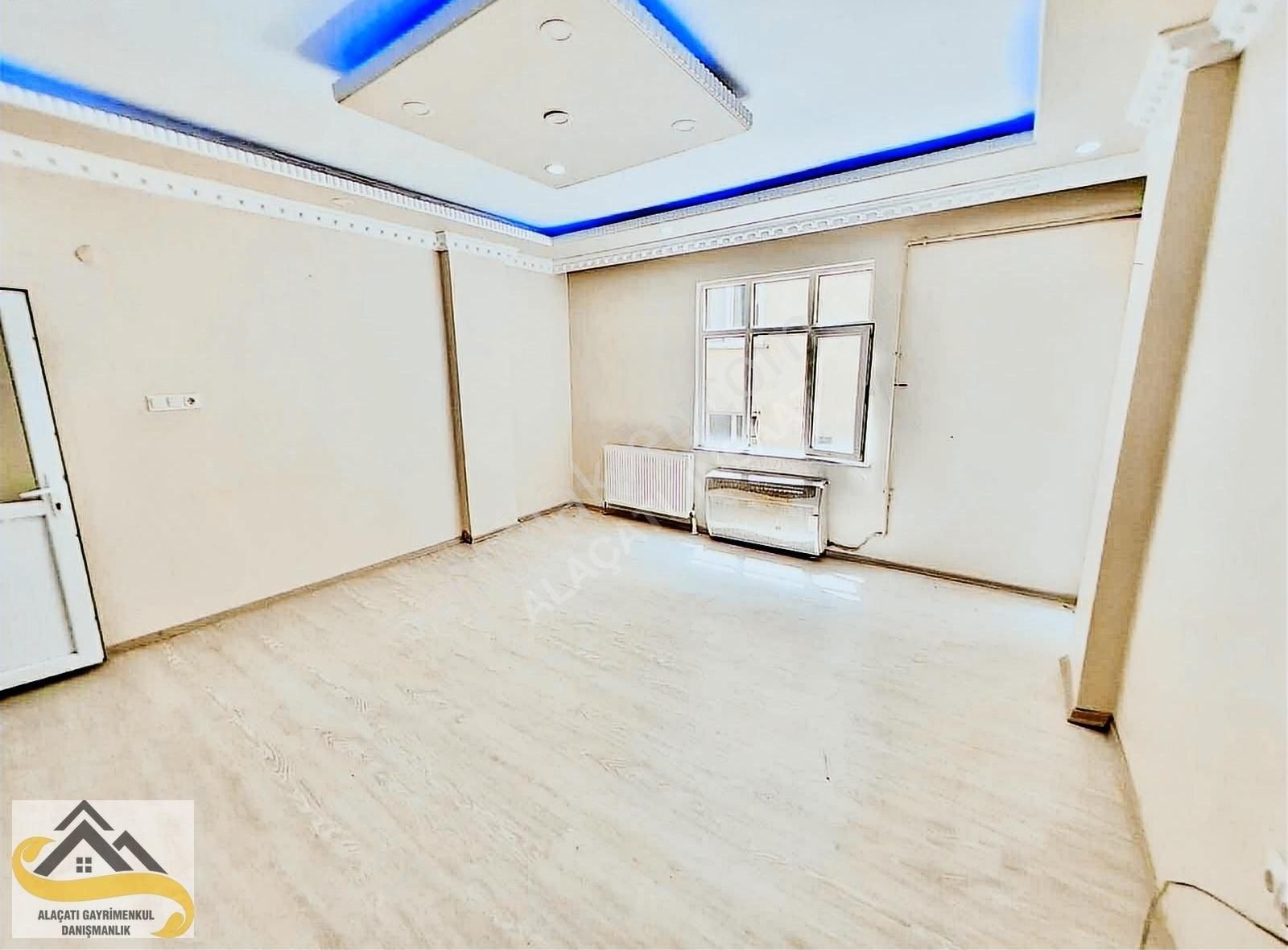 Alaçatı Dan Esentepe Mah,nde Masrafsız Kelepir Arka Cephe Daire - Görsel 12