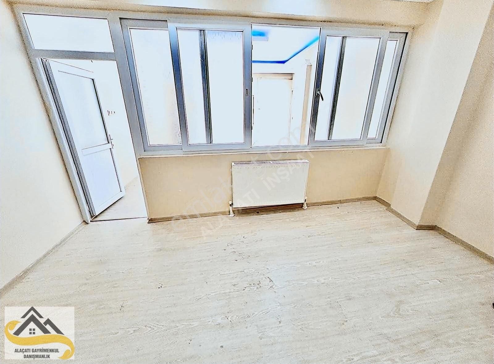 Alaçatı Dan Esentepe Mah,nde Masrafsız Kelepir Arka Cephe Daire - Görsel 5