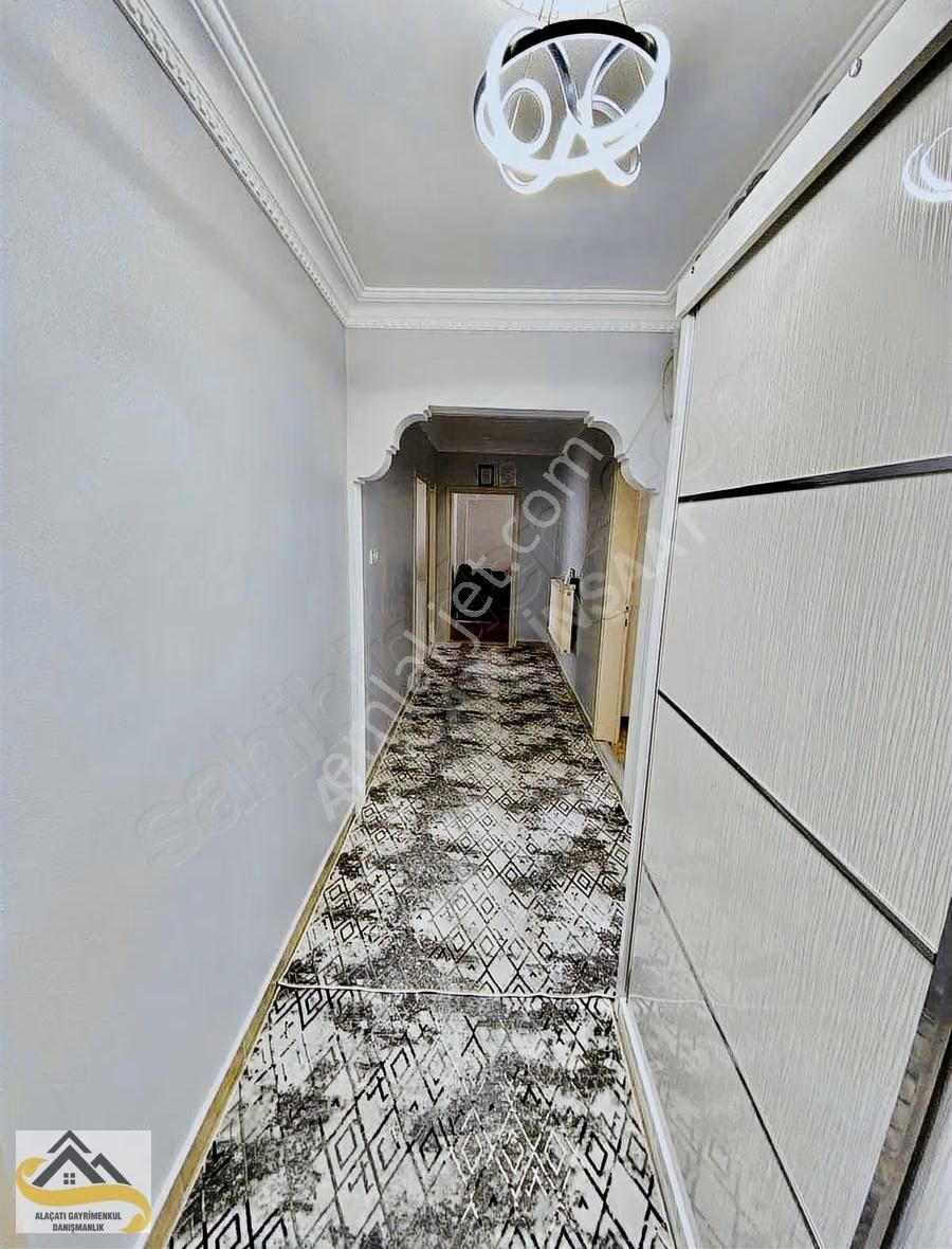 Alaçatı Dan Masrafsız 160 M2 2.kat Göbek 3+1 Muazzam Büyüklükte - Görsel 3