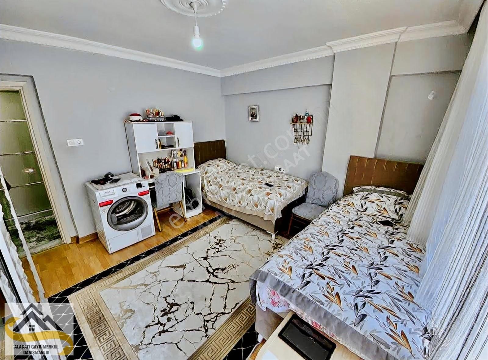 Alaçatı Dan Masrafsız 160 M2 2.kat Göbek 3+1 Muazzam Büyüklükte - Görsel 5