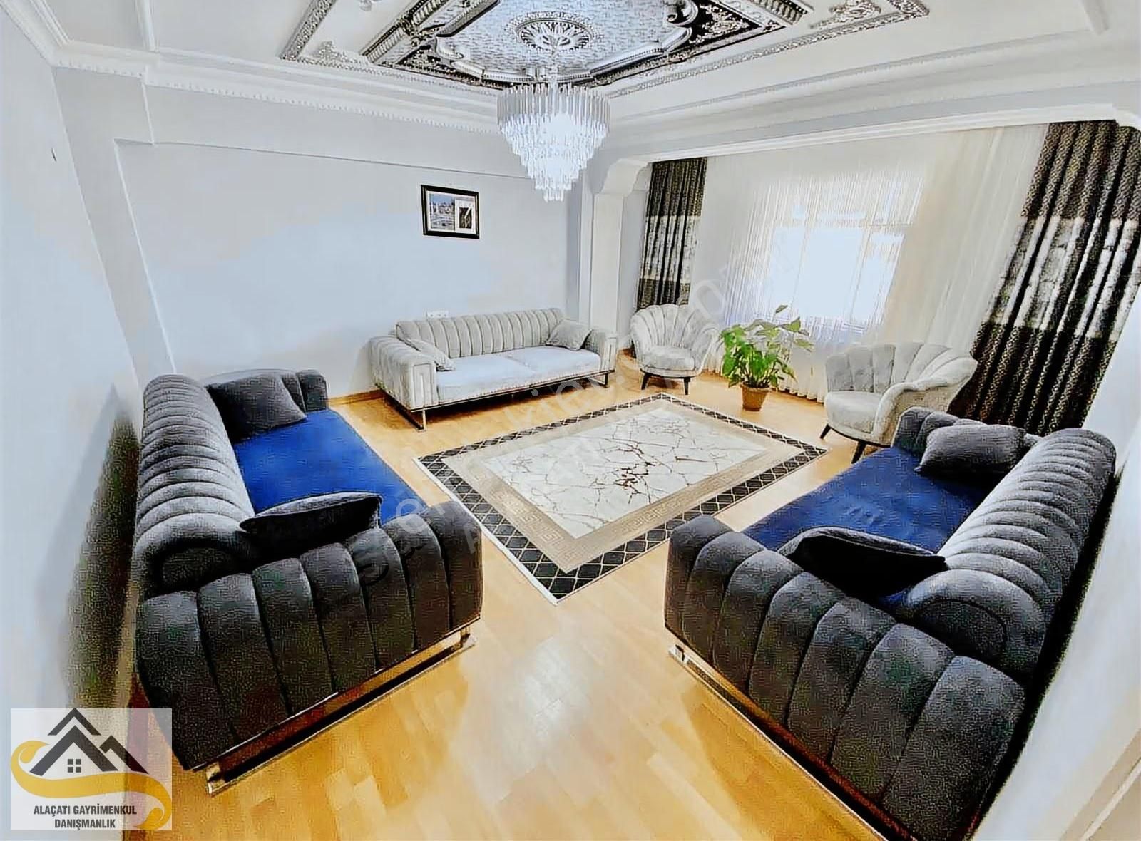 Alaçatı Dan Masrafsız 160 M2 2.kat Göbek 3+1 Muazzam Büyüklükte - Görsel 7