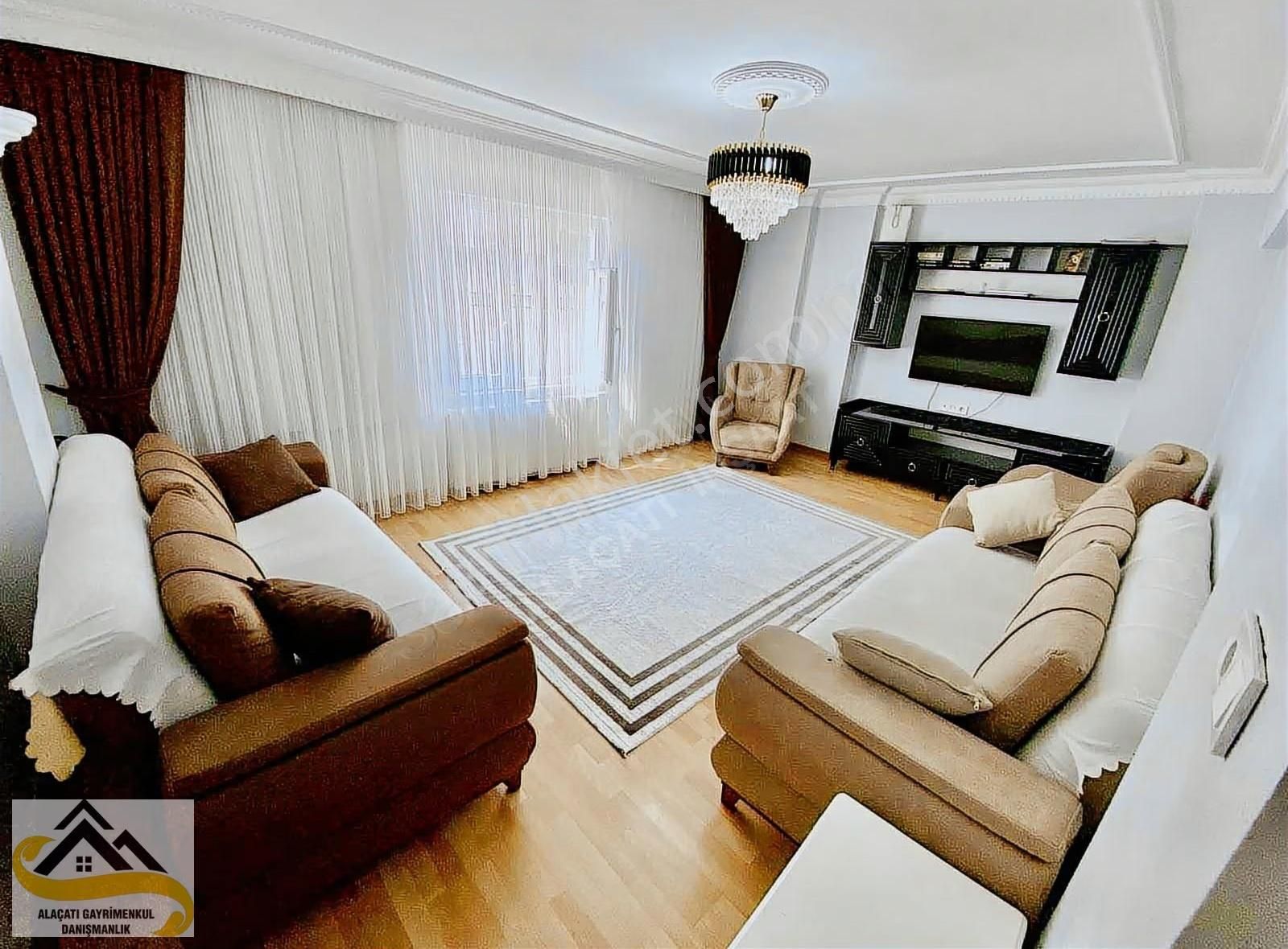 Alaçatı Dan Masrafsız 160 M2 2.kat Göbek 3+1 Muazzam Büyüklükte - Görsel 8