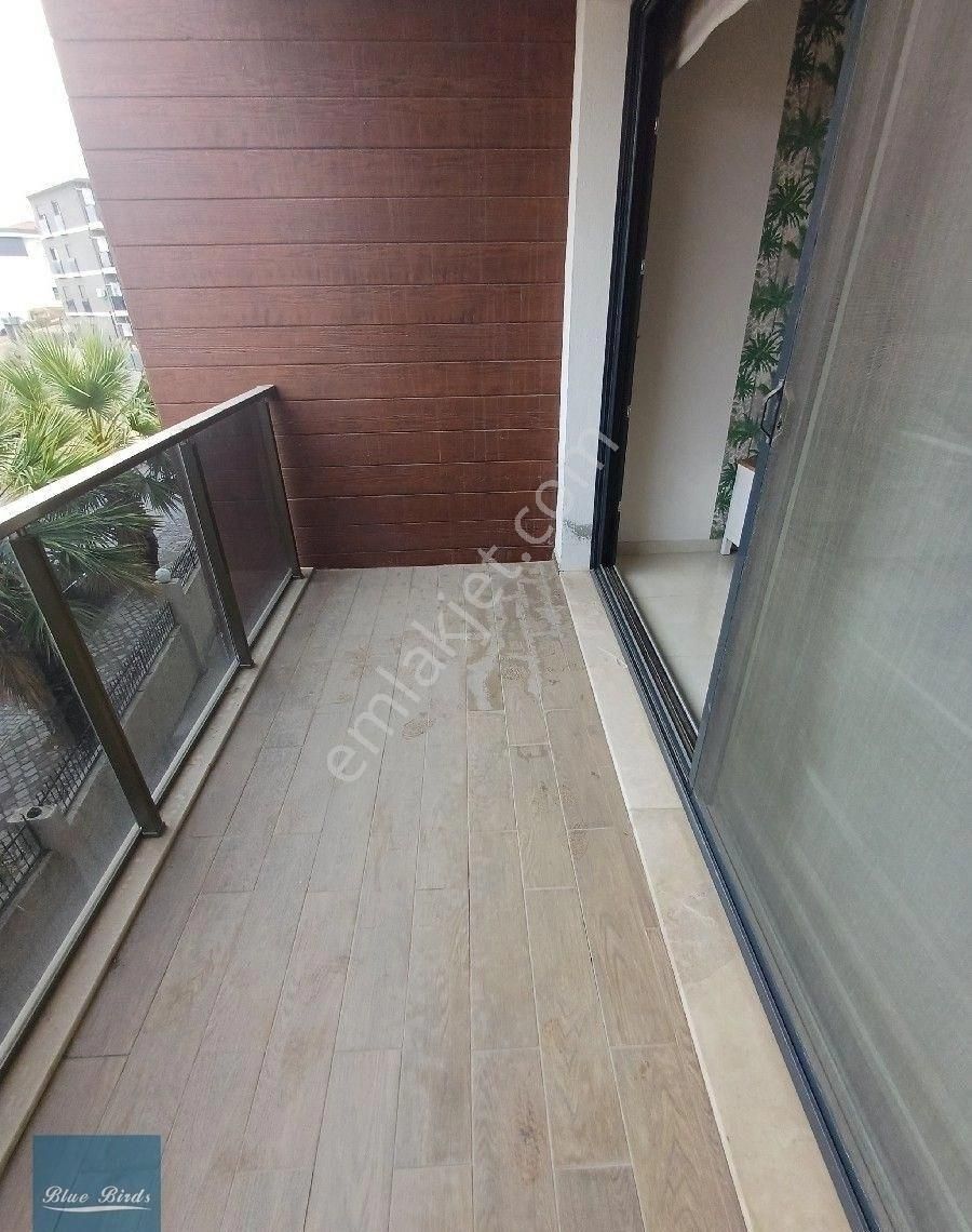 Kuşadası Merkez Ferah Genis Yatırımlık Daire - Görsel 19