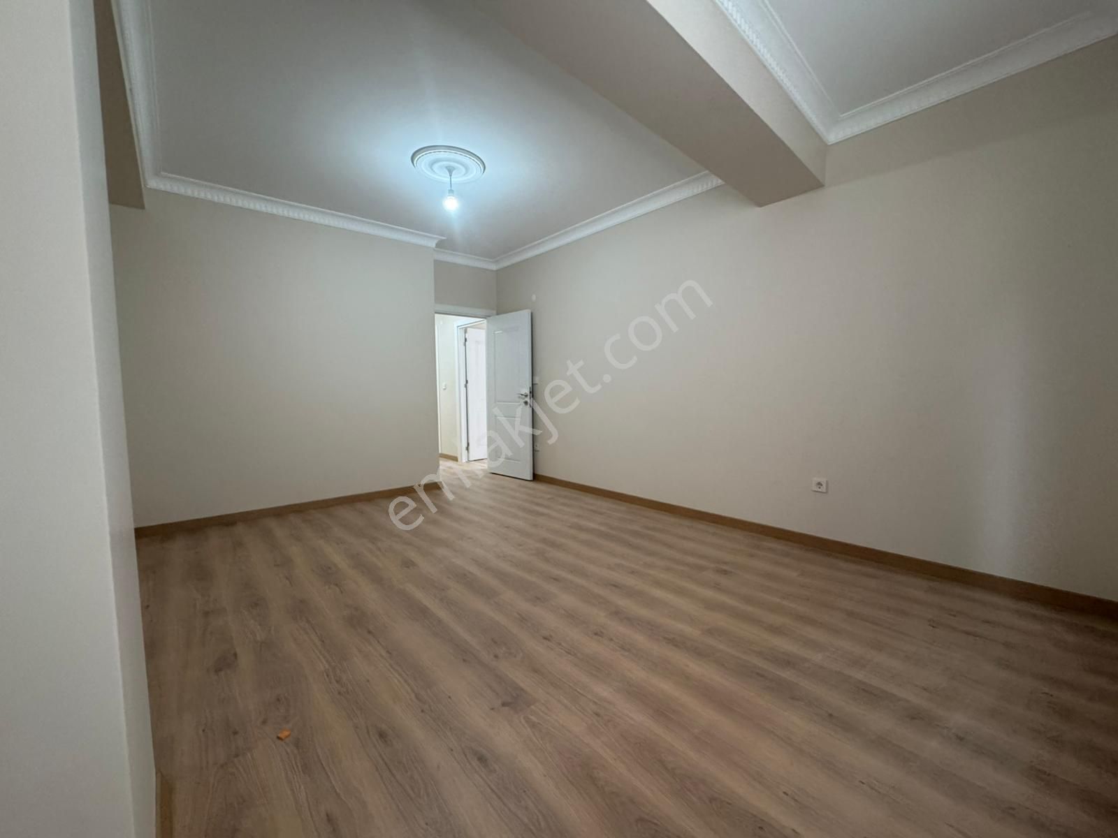 Pegaas'tan Metrobüse 5 Dk Satılık Sıfır 2+1 Bahçe Katı Daire - Görsel 20