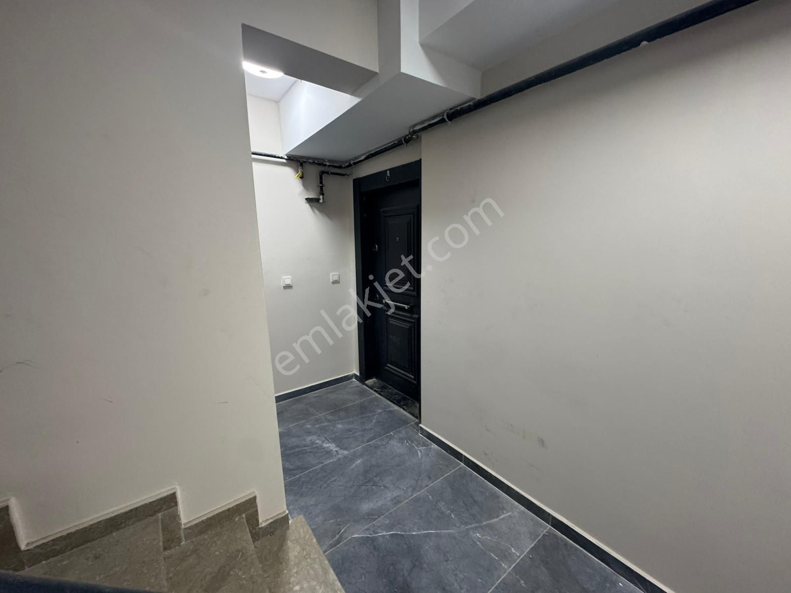 Pegaas'tan Metrobüse 5 Dk Satılık Sıfır 2+1 Bahçe Katı Daire - Görsel 28