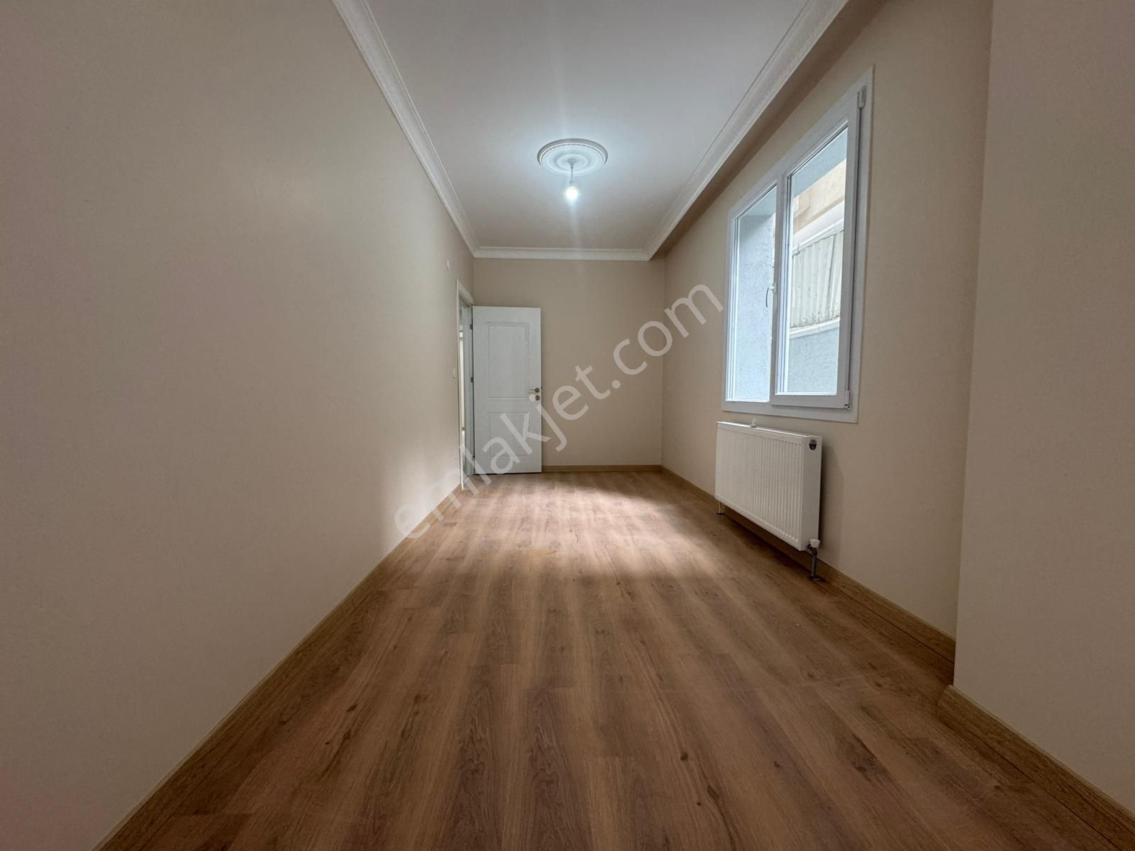 Pegaas'tan Metrobüse 5 Dk Satılık Sıfır 2+1 Bahçe Katı Daire - Görsel 13