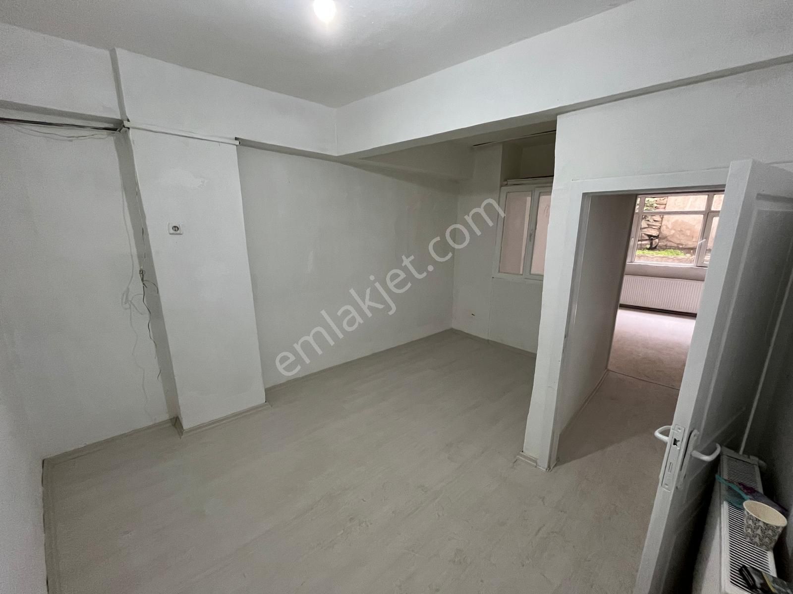 Altındağ - Beşikkaya Mahallesinde Caddeye Yakın 2+1 Satılık Fırsat Dairesi !!! - Görsel 3