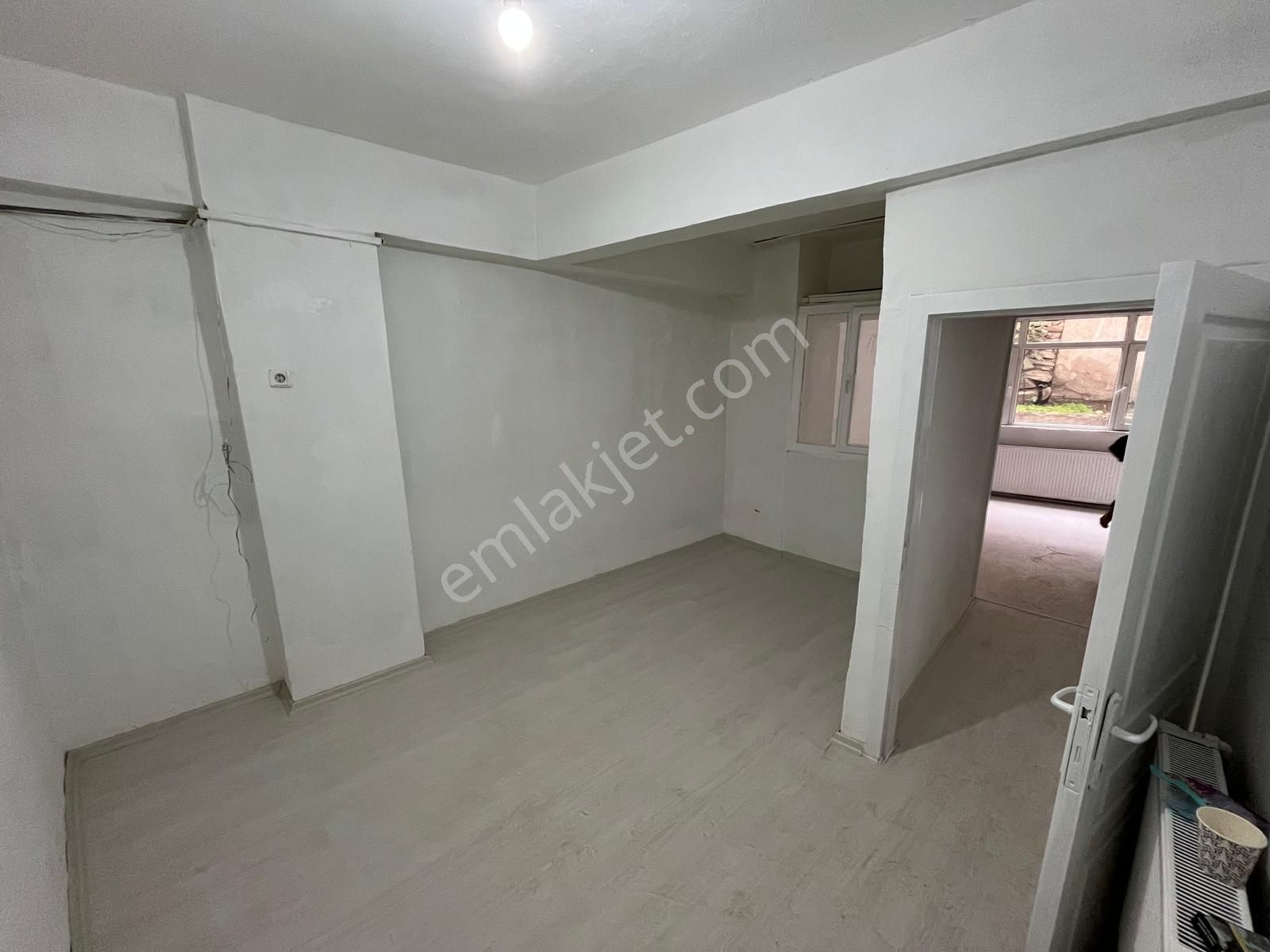 Altındağ - Beşikkaya Mahallesinde Caddeye Yakın 2+1 Satılık Fırsat Dairesi !!! - Görsel 2