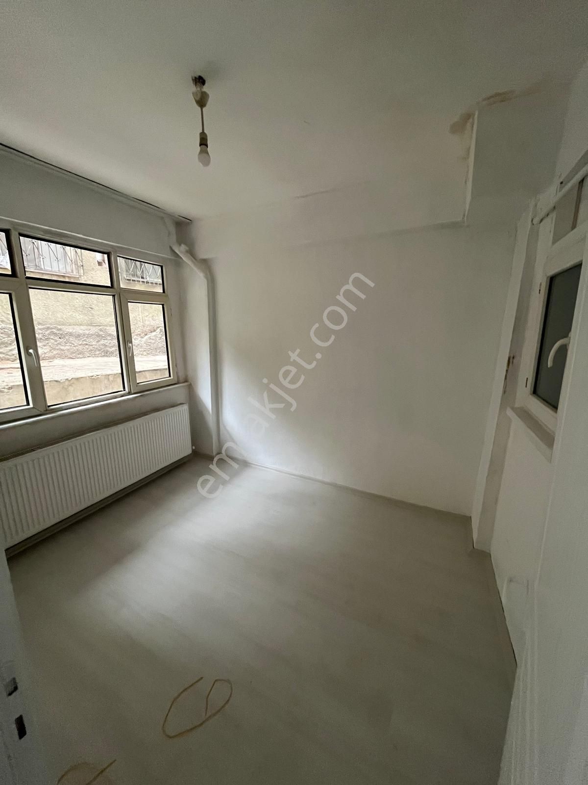 Altındağ - Beşikkaya Mahallesinde Caddeye Yakın 2+1 Satılık Fırsat Dairesi !!! - Görsel 7