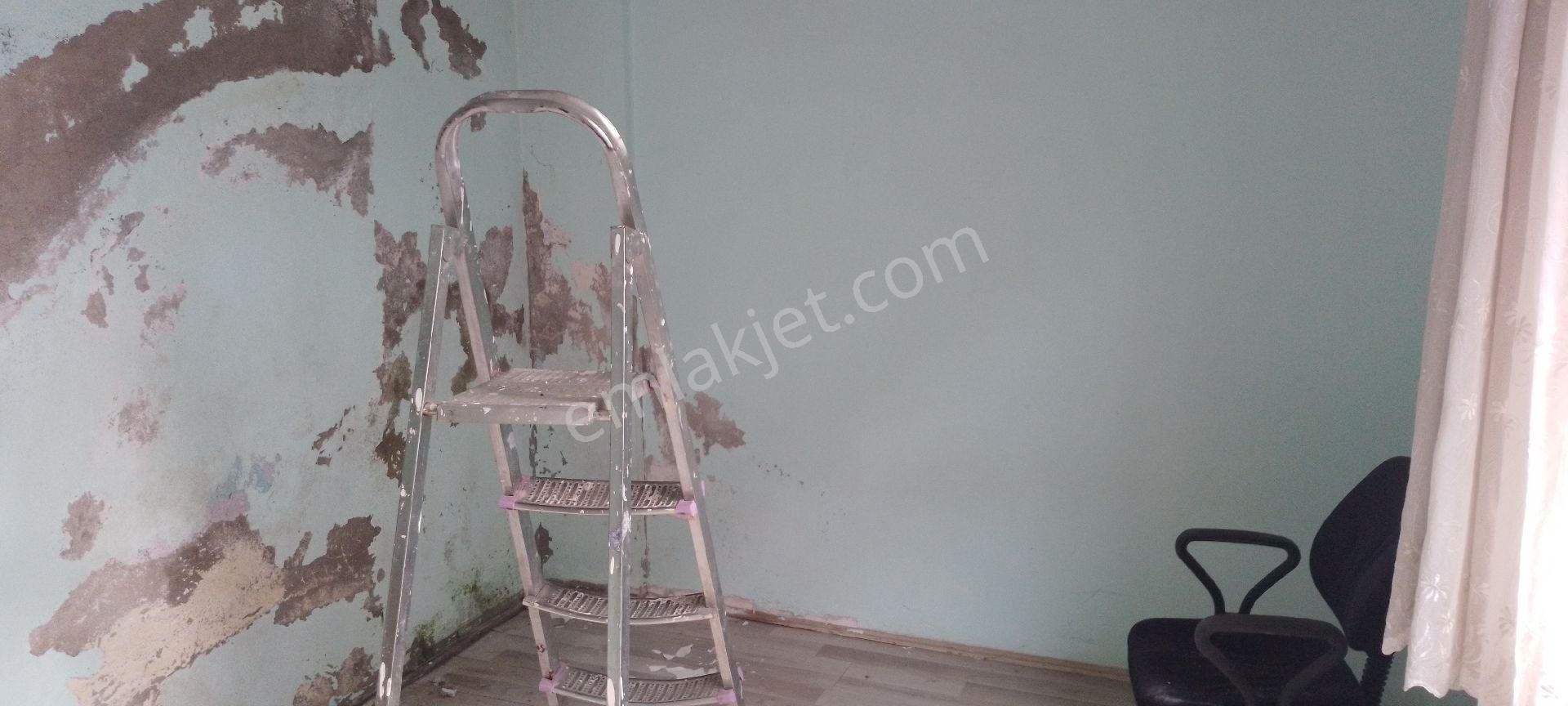Trabzon Pelitlıde Satılıkbahçeli 2 Katlı Ev - Görsel 23