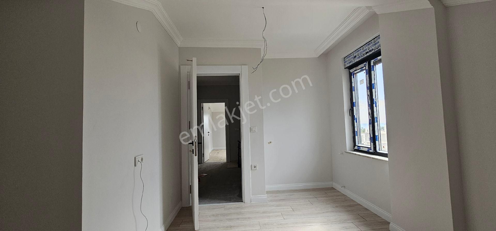 Kızılot'ta Full Deniz Manzaralı Satılık 2+1 Dubleks Daire - Görsel 27