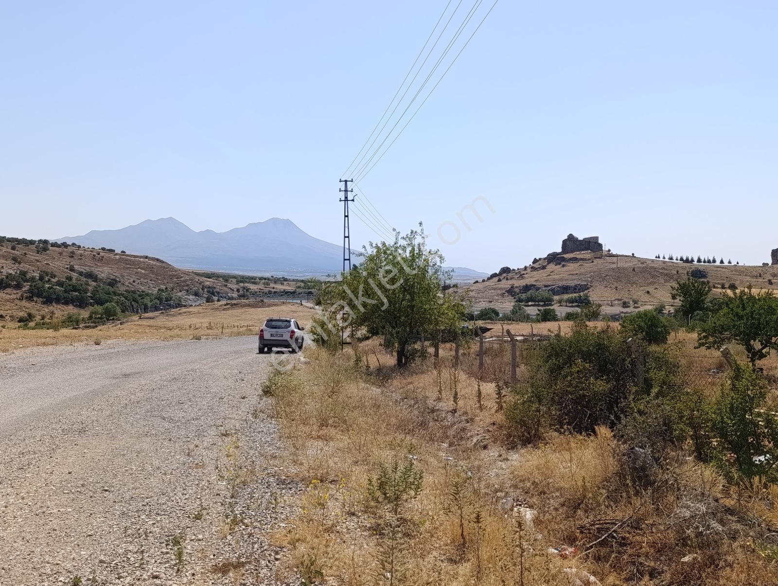 Güzelyurtta Manzaraya Dönen Bir Yatırım Fırsatı! 599 M² Arsa - Görsel 3
