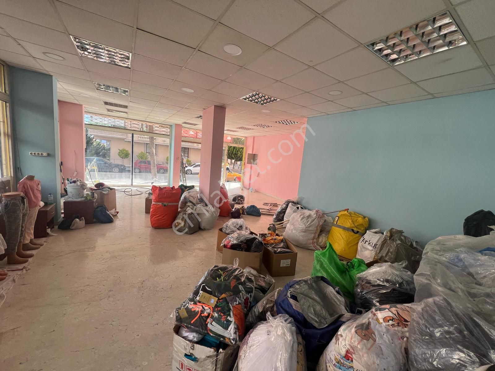 Bilgen Vatan'dan Aktepe'de 1055 Cadde Üzeri Köşe Cephe 150 M2 Satılık Kiracılı Dükkan - Görsel 7