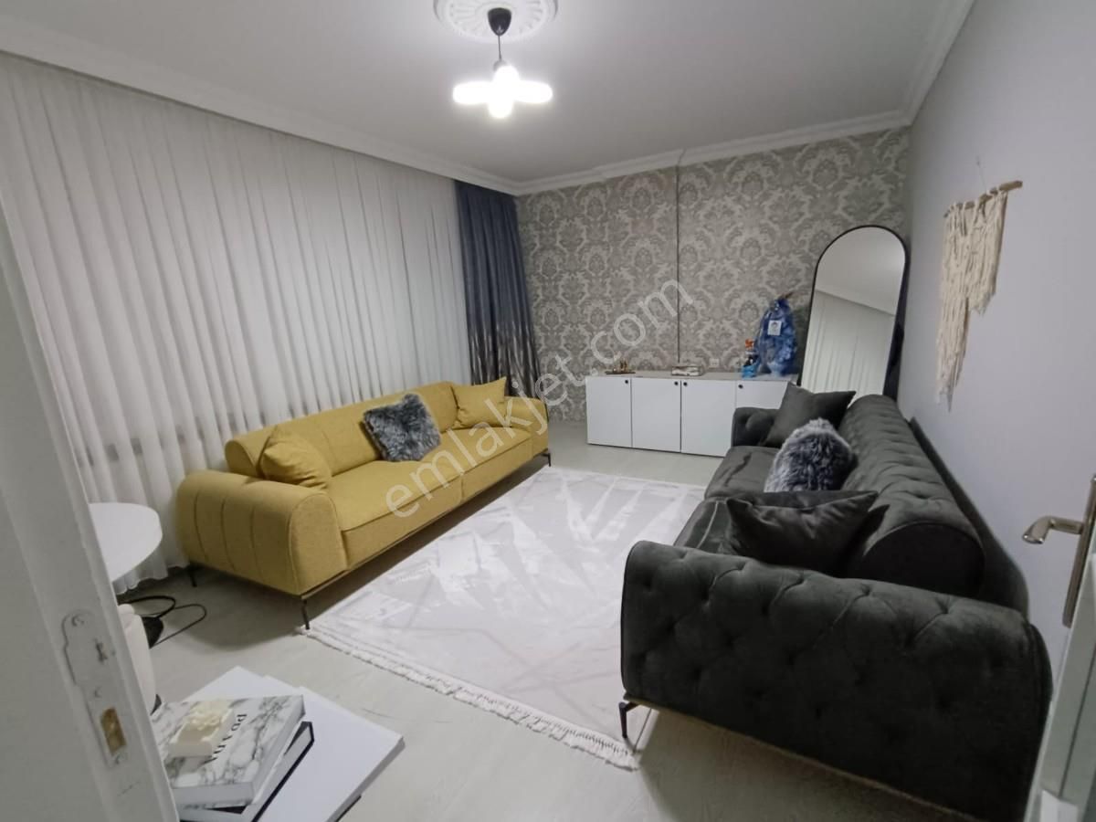 Mareşal Çakmak Mah 3+1 3. Ara Katta Bağımsız Merkezde Daire - Görsel 8