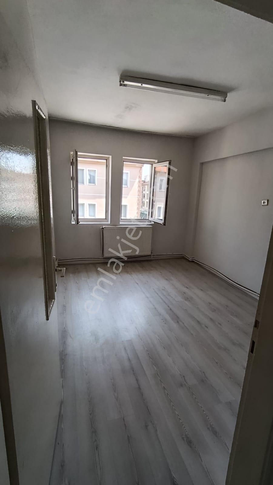 2000 Evler Mahallesi Güzel Konumda 5 İnci Kat 3+1 Satılık Daire - Görsel 6