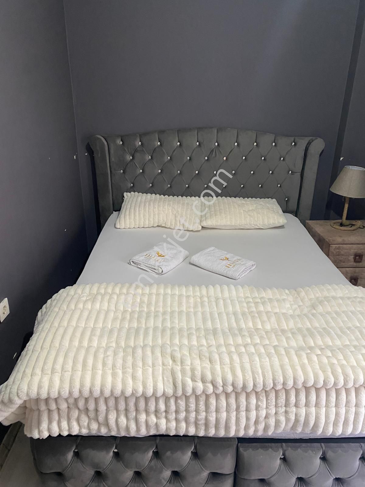 Çiğli Günlük Kiralık Apart