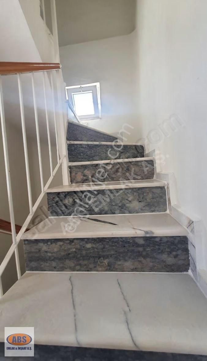 Didim Akbük Merkezde Bakımlı Satılık Yazlık - Görsel 28