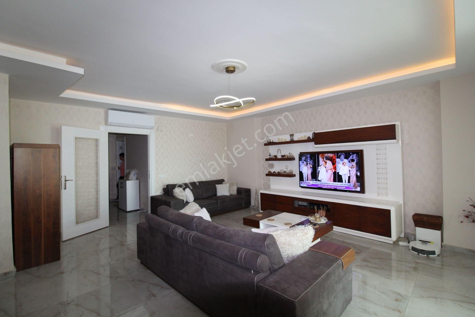 Aslan'dan Denize Sıfır Sitede Havuzlu Geniş 2+1 - Görsel 11