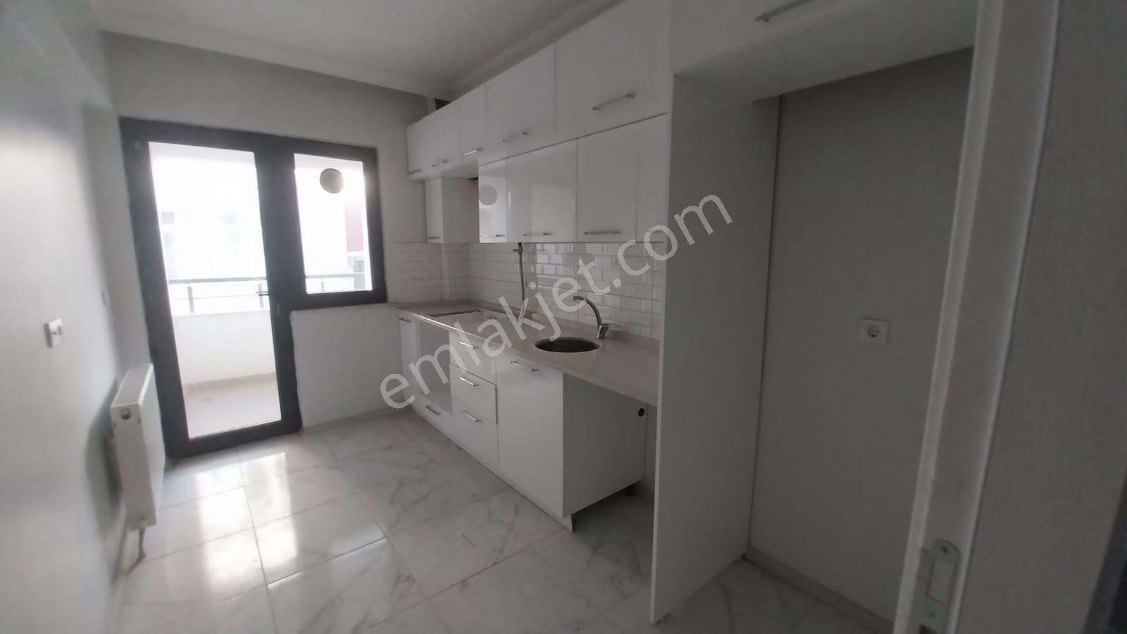 Ekşioğlu 'ndan Tekirdağ Süleymanpaşa Çiflikönü Mahallesi Satılık 2+1 Daire - Görsel 12