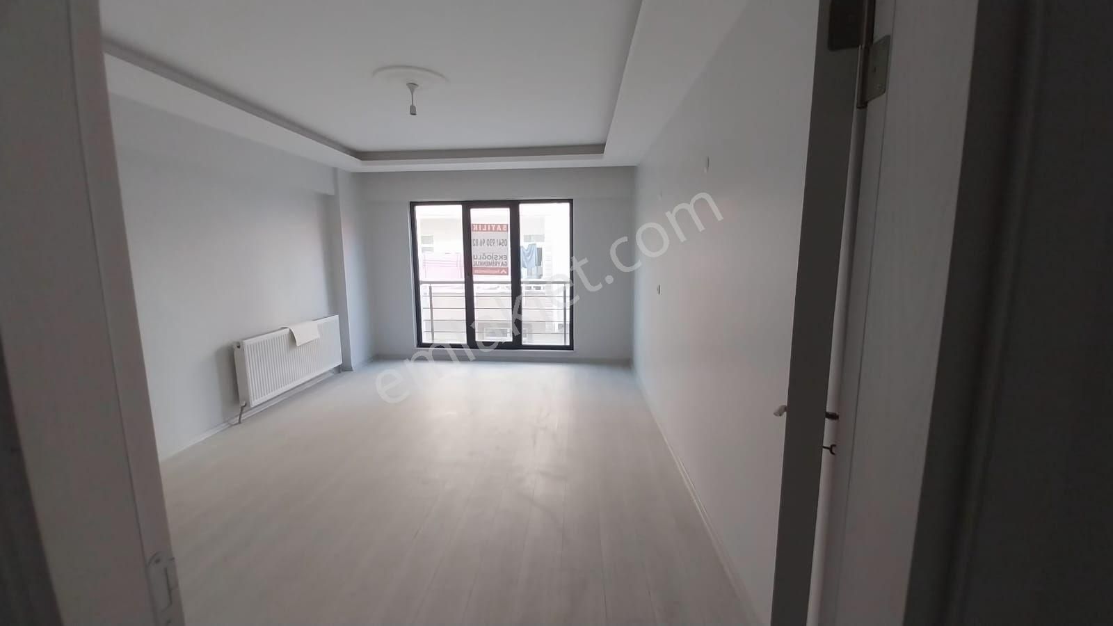 Ekşioğlu 'ndan Tekirdağ Süleymanpaşa Çiflikönü Mahallesi Satılık 2+1 Daire