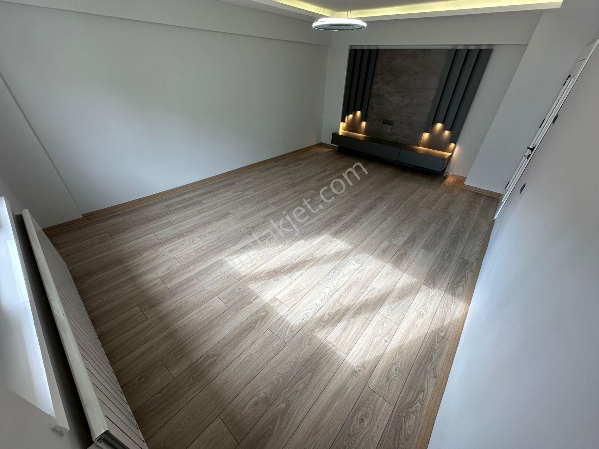 Hayal'den Selçuklu Mh'de Geniş Bağğımsız Ful+full Yapılı 3+1 Kupon Daire ! - Görsel 9