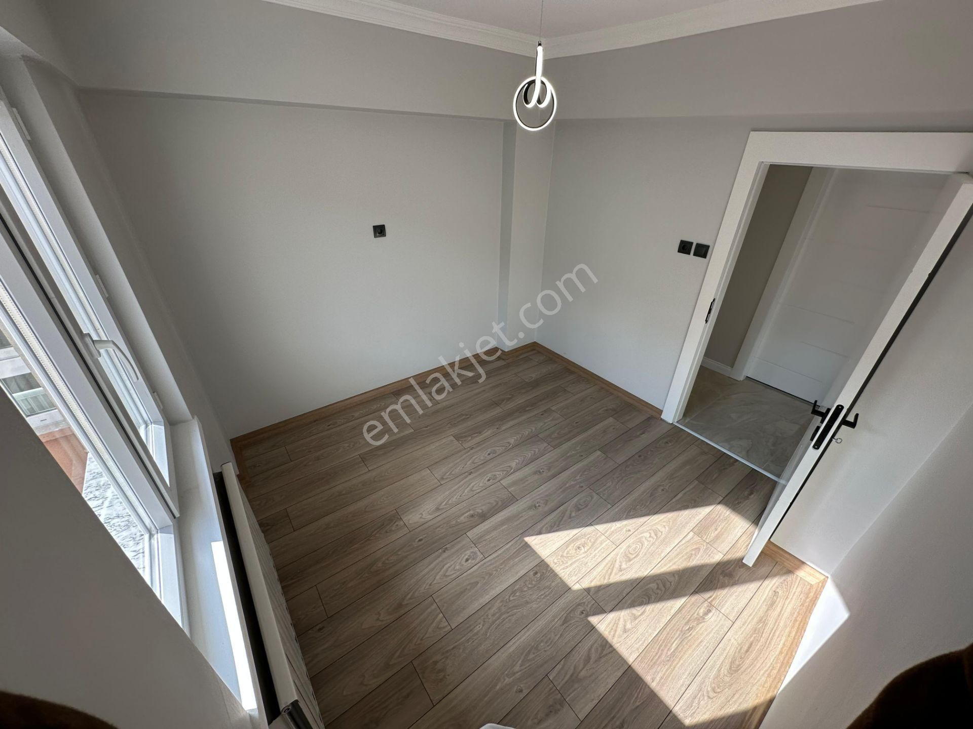 Hayal'den Selçuklu Mh'de Geniş Bağğımsız Ful+full Yapılı 3+1 Kupon Daire ! - Görsel 19