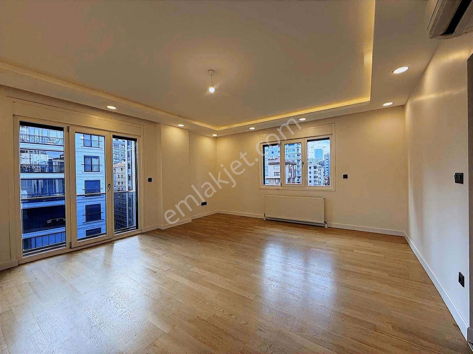 Turyap'tan Caddebostan Taş Mektep Sokakta Lüks 3+1 - Görsel 19