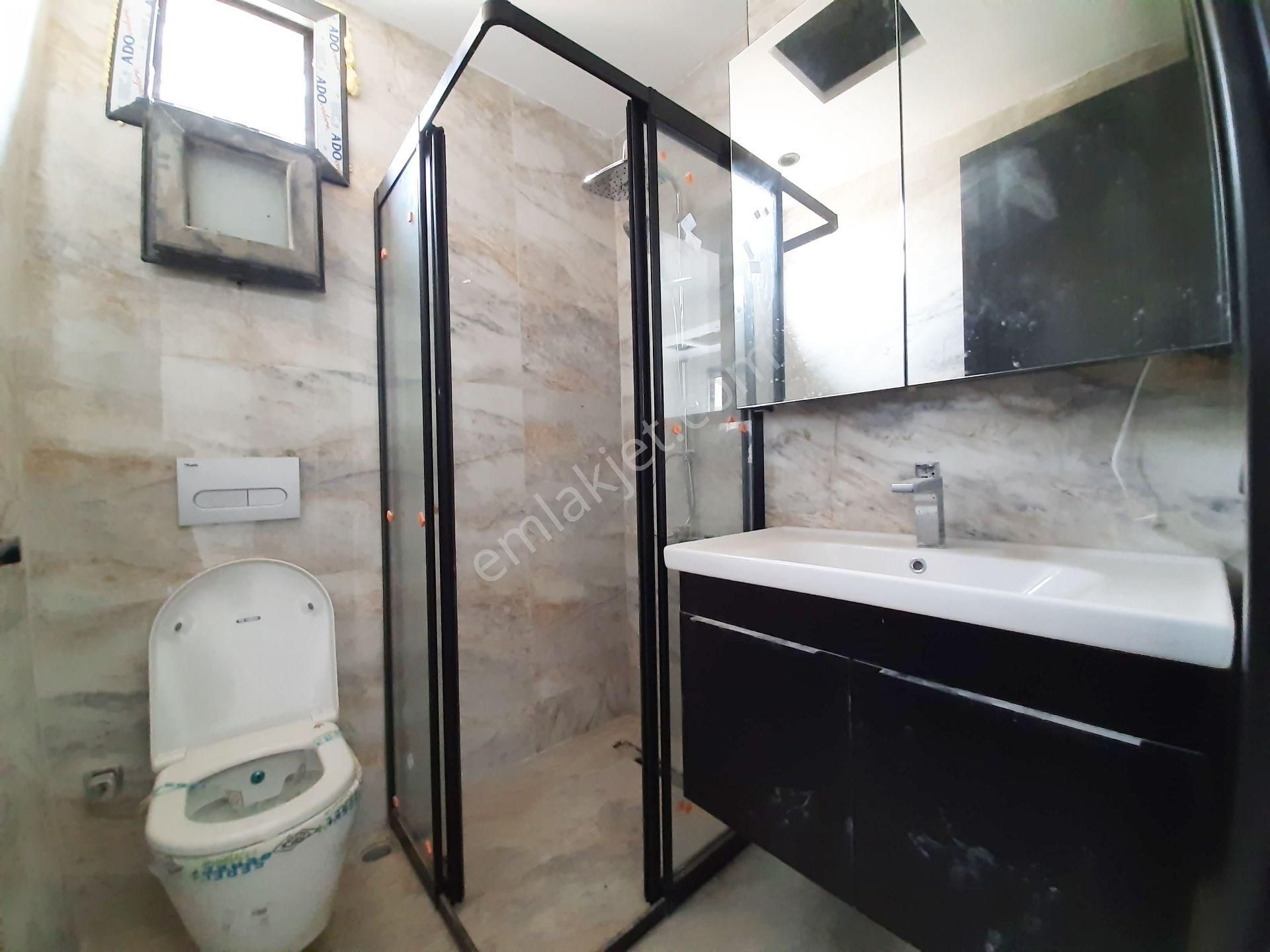 Kabasakal'da Bulvar Üzeri Havuzlu Güvenlik'li Sosyal Aktivite'li Ultra Lüx 5+1 Sıfır Daire - Görsel 21