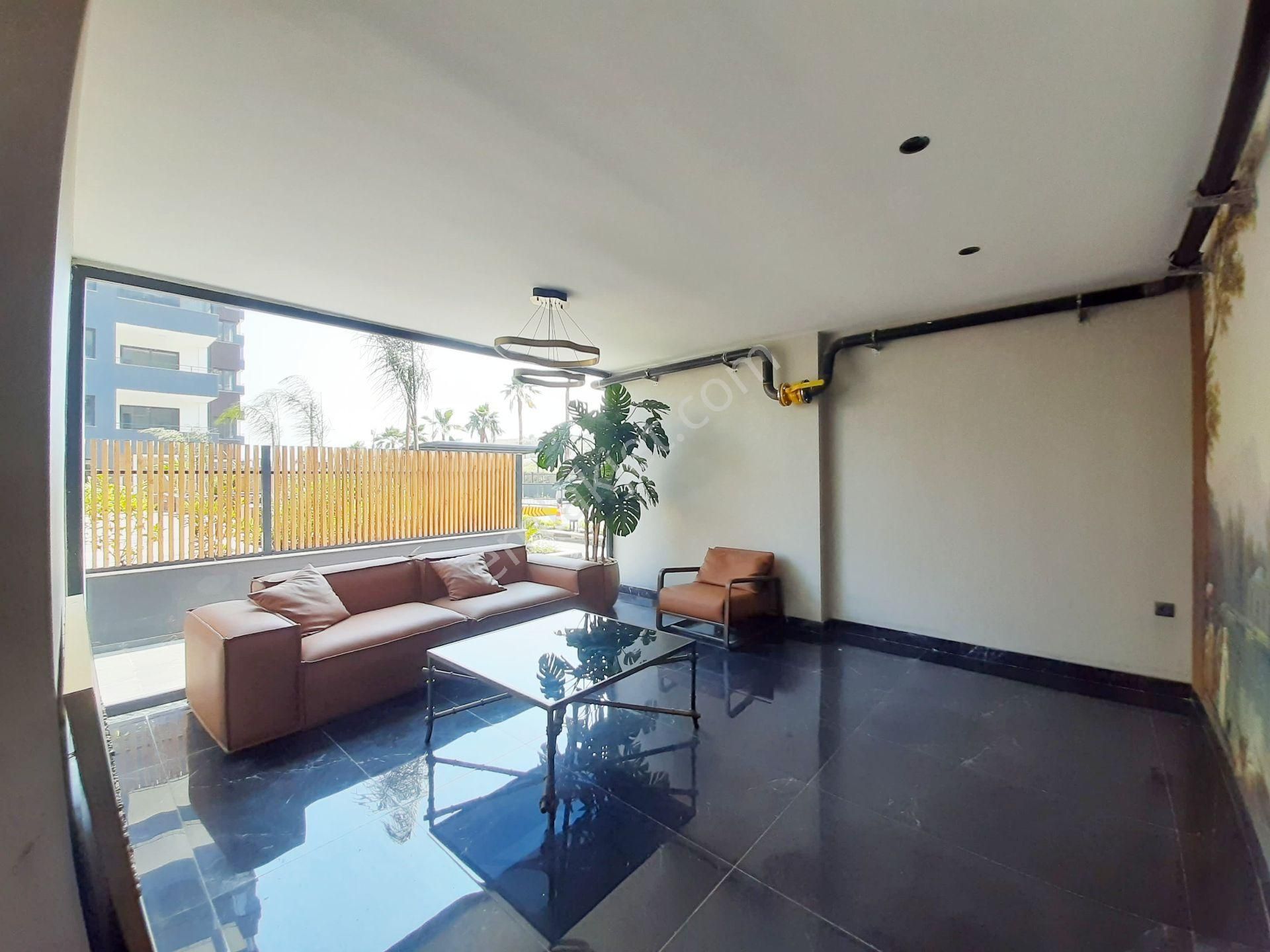 Kabasakal'da Bulvar Üzeri Havuzlu Güvenlik'li Sosyal Aktivite'li Ultra Lüx 5+1 Sıfır Daire - Görsel 8